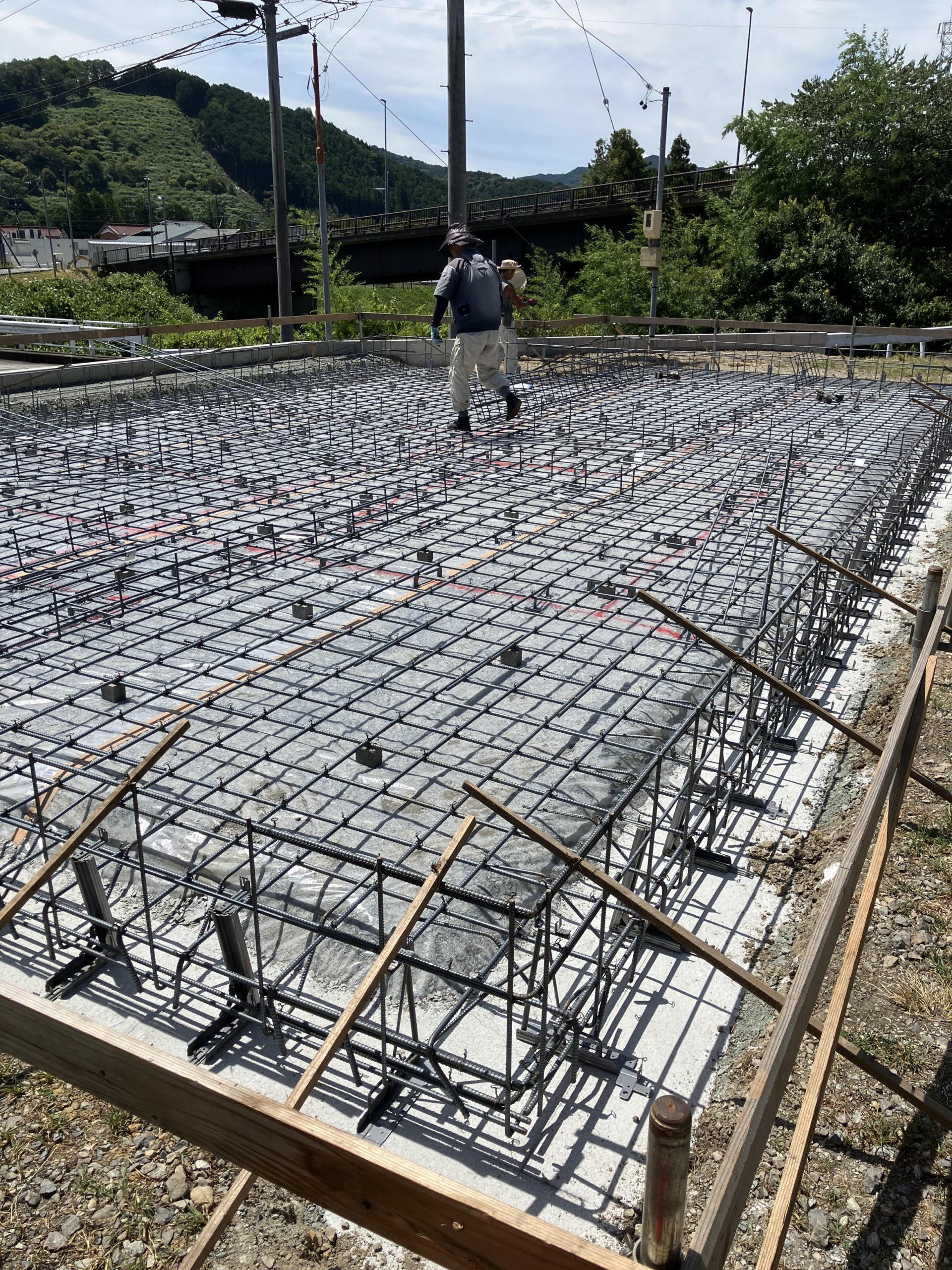 ベタ基礎一体打ち工法