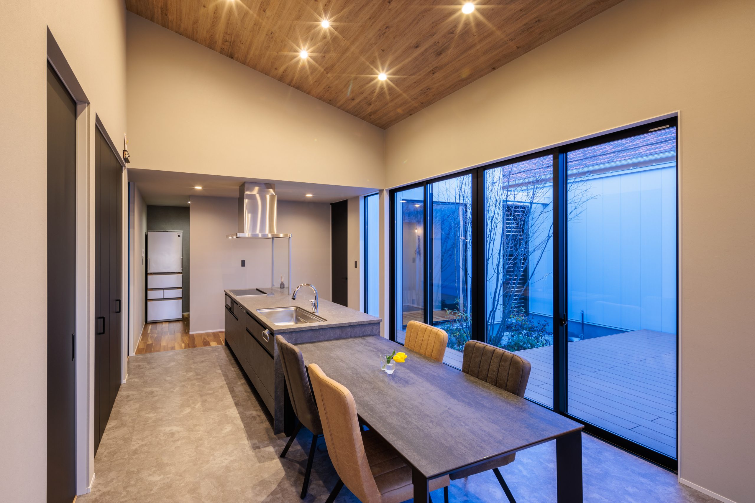 新城市のデザイン住宅