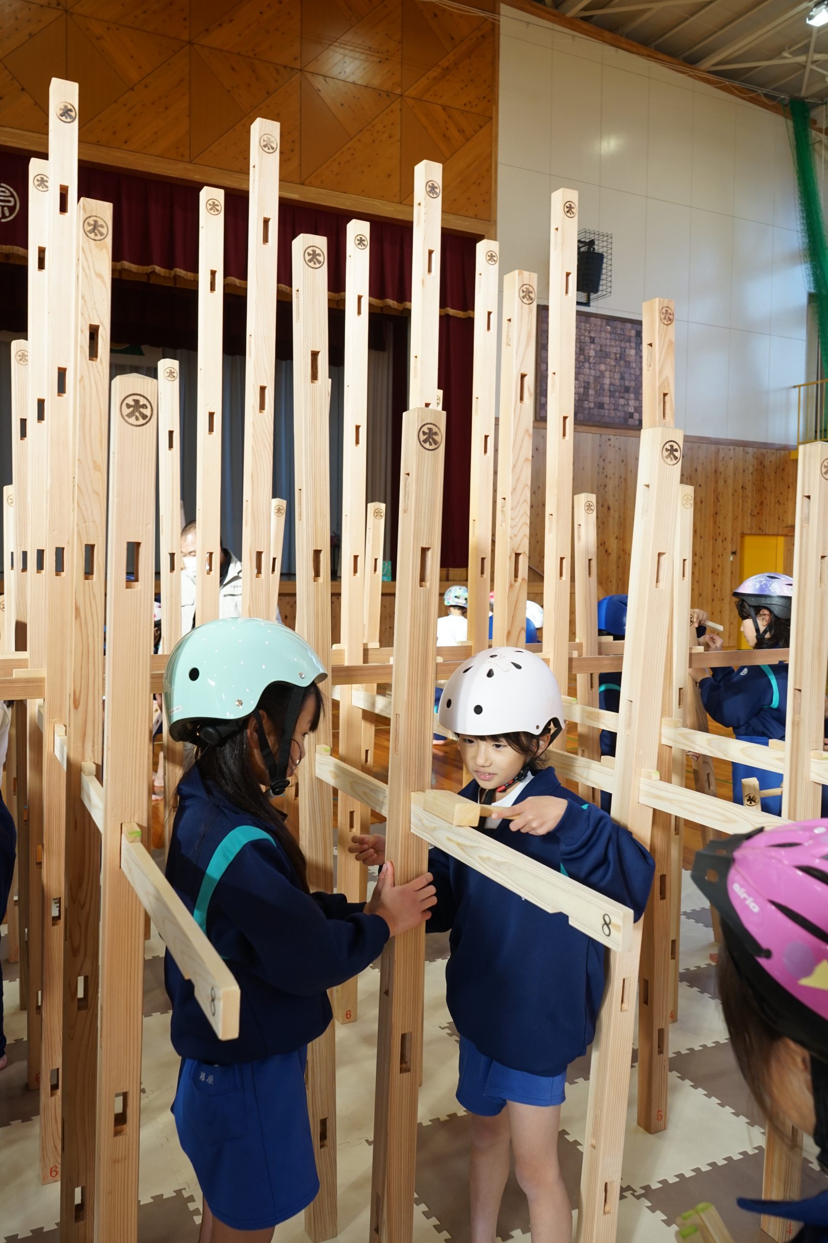 木のジャングルジム、くむんだー、木育、新城市の木育